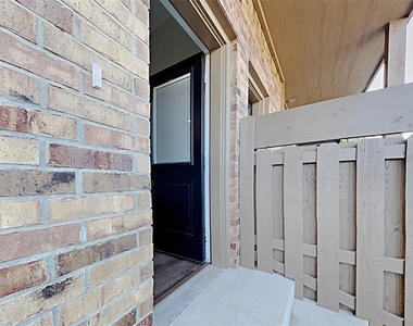 10738 Park Village Place - Photo Thumbnail 10