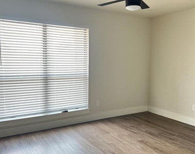 5840 Spring Valley Road - Photo Thumbnail 6