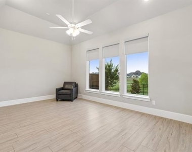 4630 Summerville Lane - Photo Thumbnail 39
