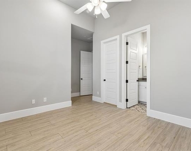 4630 Summerville Lane - Photo Thumbnail 36