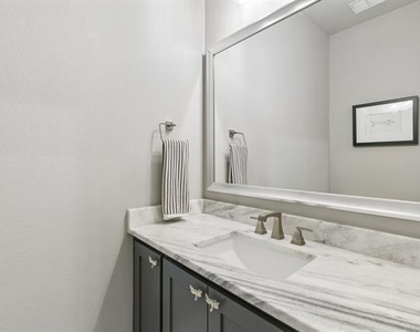 4630 Summerville Lane - Photo Thumbnail 38