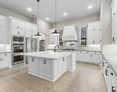 4630 Summerville Lane - Photo Thumbnail 20