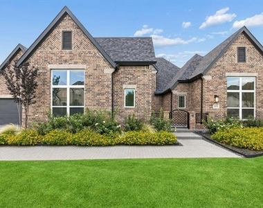 4630 Summerville Lane - Photo Thumbnail 7