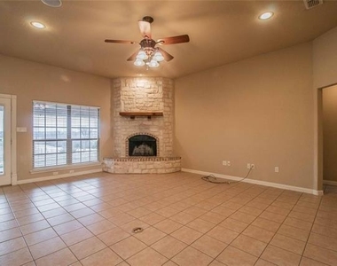 5957 Stacy Lane - Photo Thumbnail 7