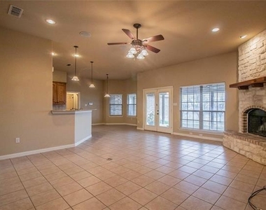 5957 Stacy Lane - Photo Thumbnail 8