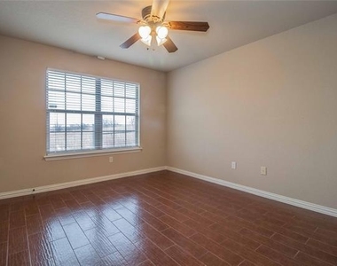 5957 Stacy Lane - Photo Thumbnail 26