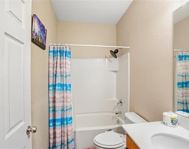 8101 Kurgan Trail - Photo Thumbnail 28