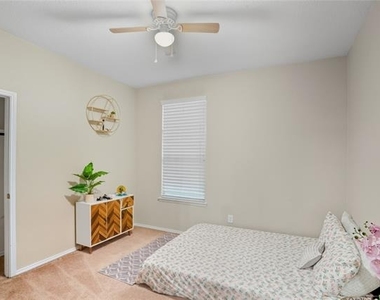 8101 Kurgan Trail - Photo Thumbnail 26