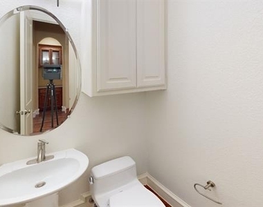 4516 Gilbert Avenue - Photo Thumbnail 17