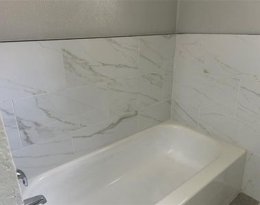 3125 Tina Street - Photo Thumbnail 14