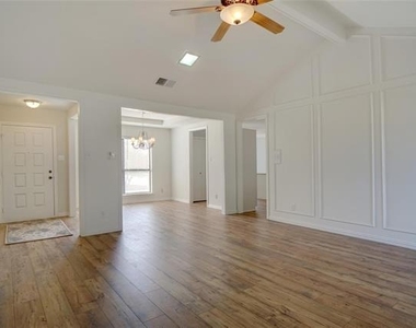 8 Salida Drive - Photo Thumbnail 4