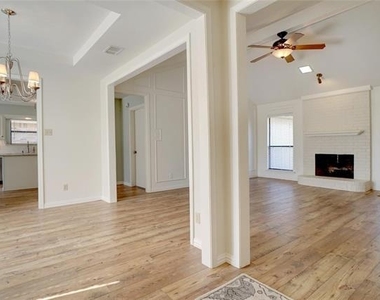 8 Salida Drive - Photo Thumbnail 9
