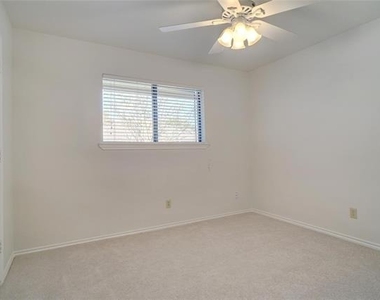 8 Salida Drive - Photo Thumbnail 13
