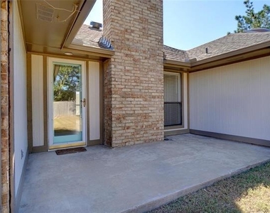 8 Salida Drive - Photo Thumbnail 16