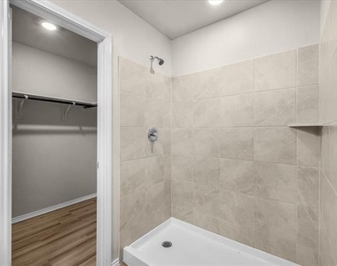 1412 Silver Oak Lane - Photo Thumbnail 18