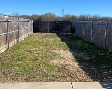 7700 Stanley Court - Photo Thumbnail 19