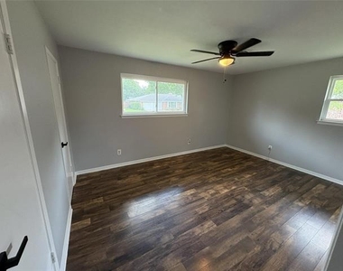 3509 Wharton Drive - Photo Thumbnail 25