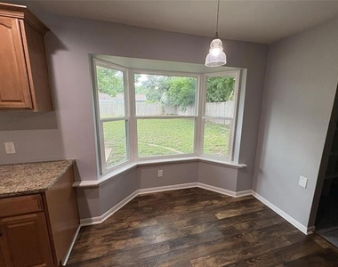 3509 Wharton Drive - Photo Thumbnail 12