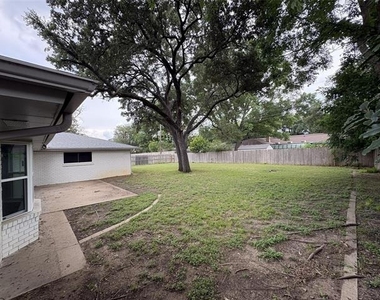 3509 Wharton Drive - Photo Thumbnail 32