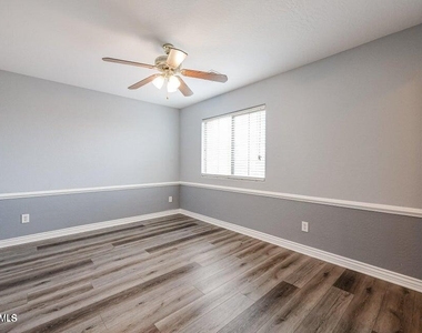 10863 W Washington Street - Photo Thumbnail 28