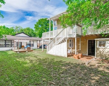 5400 Worth Street - Photo Thumbnail 17