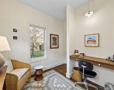 310 N Montclair Avenue - Photo Thumbnail 24