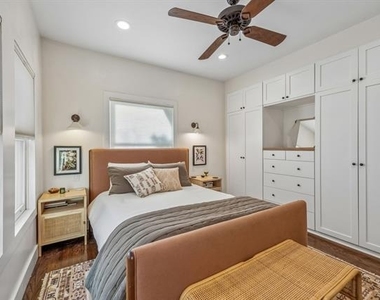 310 N Montclair Avenue - Photo Thumbnail 16