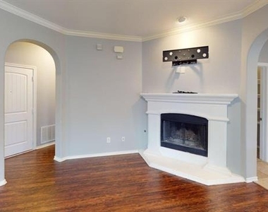 14308 Polo Ranch Street - Photo Thumbnail 8