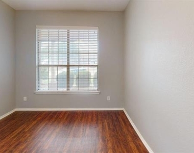 14308 Polo Ranch Street - Photo Thumbnail 11