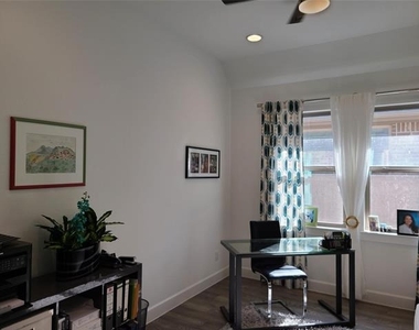 6708 Bermuda Avenue - Photo Thumbnail 9