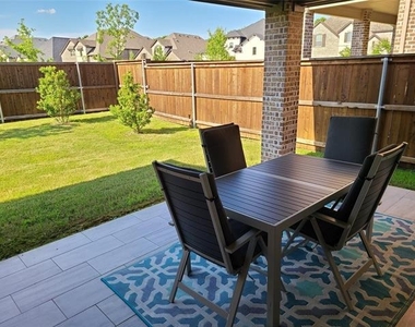 6708 Bermuda Avenue - Photo Thumbnail 27