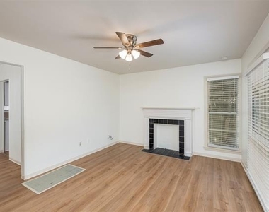 8639 San Benito Way - Photo Thumbnail 7