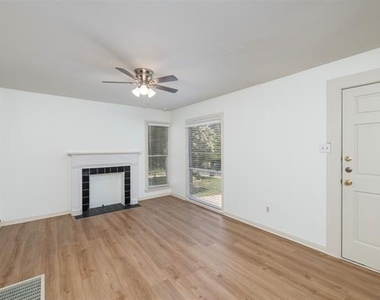 8639 San Benito Way - Photo Thumbnail 6