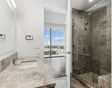 7901 Windrose Avenue - Photo Thumbnail 19