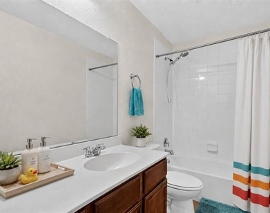 1702 Wild Rye Circle - Photo Thumbnail 12