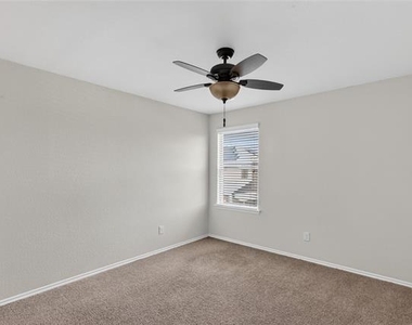 1702 Wild Rye Circle - Photo Thumbnail 29