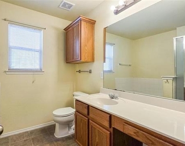 12453 Peak Circle - Photo Thumbnail 14