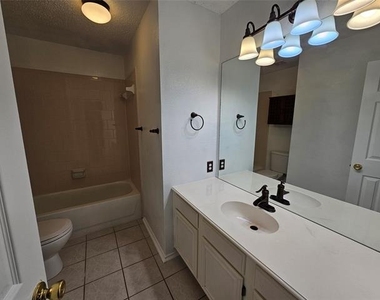 1128 Marshall Drive - Photo Thumbnail 18