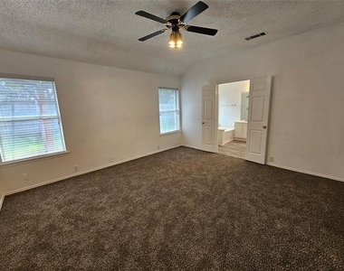 1128 Marshall Drive - Photo Thumbnail 27