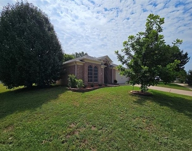 1128 Marshall Drive - Photo Thumbnail 1
