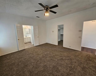 1128 Marshall Drive - Photo Thumbnail 28
