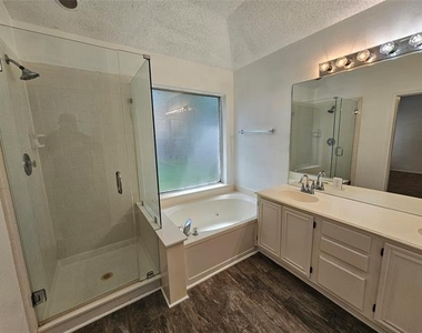 1128 Marshall Drive - Photo Thumbnail 31