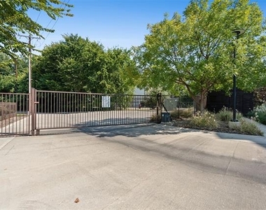 2600 Museum Way - Photo Thumbnail 27