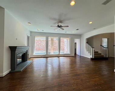 3780 Navarro Way - Photo Thumbnail 1