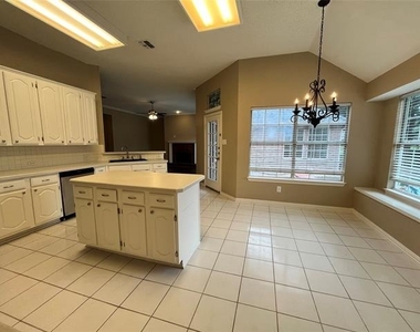 5605 Belle Chasse Lane - Photo Thumbnail 19