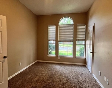 5605 Belle Chasse Lane - Photo Thumbnail 22