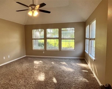 5605 Belle Chasse Lane - Photo Thumbnail 27