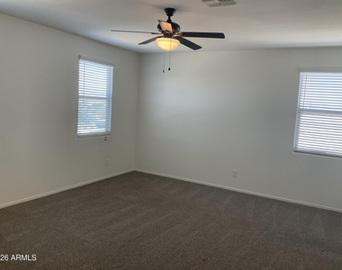 2152 W Emrie Avenue - Photo Thumbnail 3