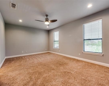 3619 Edgar Place - Photo Thumbnail 15
