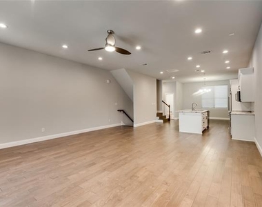 3619 Edgar Place - Photo Thumbnail 5